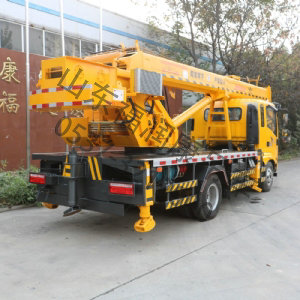 10吨汽车吊 唐俊