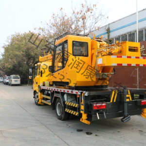 10吨汽车吊 唐俊