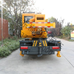 10吨汽车吊 唐俊